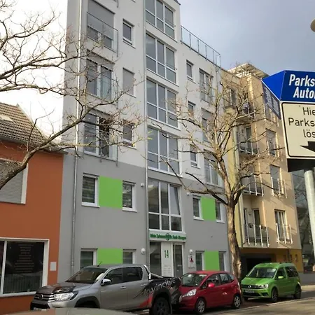 Apartment Panorama Penthouse Mit Klima Und Whirlpool Fuer Bis Zu 6 Personen Frankenthal (Rhineland-Palatinate)