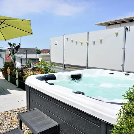 Panorama Penthouse Mit Klima Und Whirlpool Fuer Bis Zu 6 Personen 公寓 *