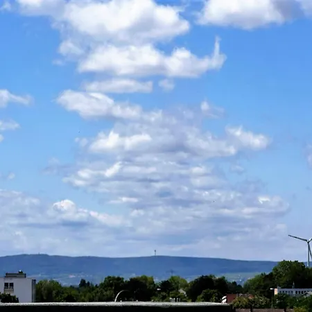 Panorama Penthouse Mit Klima Und Whirlpool Fuer Bis Zu 6 Personen * 프랑켄탈