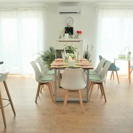Panorama Penthouse Mit Klima Und Whirlpool Fuer Bis Zu 6 Personen Apartment Frankenthal (Rhineland-Palatinate)