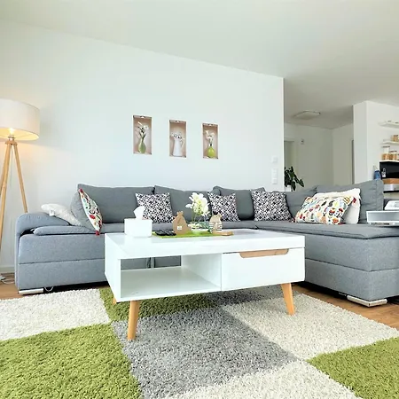 Panorama Penthouse Mit Klima Und Whirlpool Fuer Bis Zu 6 Personen * 프랑켄탈