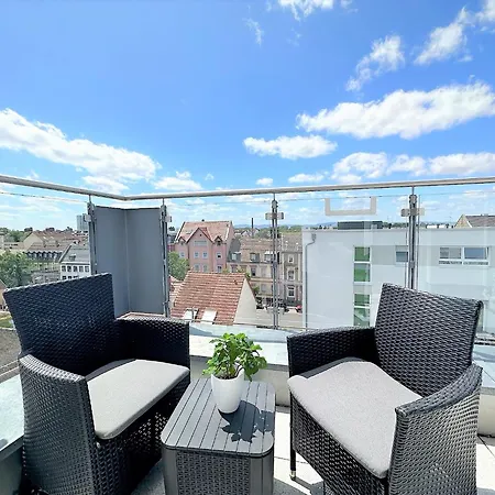 Panorama Penthouse Mit Klima Und Whirlpool Fuer Bis Zu 6 Personen 아파트 *