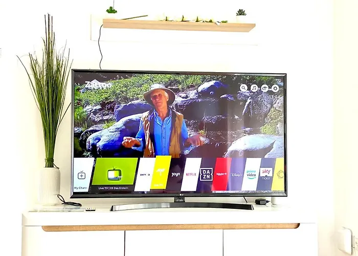 Panorama Penthouse Mit Klima Und Whirlpool Fuer Bis Zu 6 Personen *