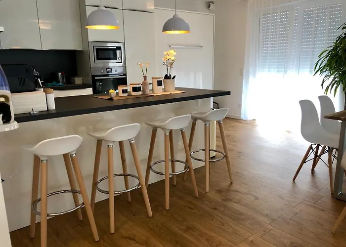 Apartamento Panorama Penthouse Mit Klima Und Whirlpool Fuer Bis Zu 6 Personen *