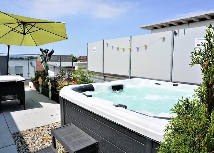 Panorama Penthouse Mit Klima Und Whirlpool Fuer Bis Zu 6 Personen Apartamento *