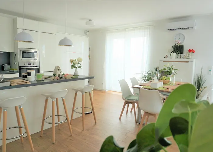 Panorama Penthouse Mit Klima Und Whirlpool Fuer Bis Zu 6 Personen Apartamento *