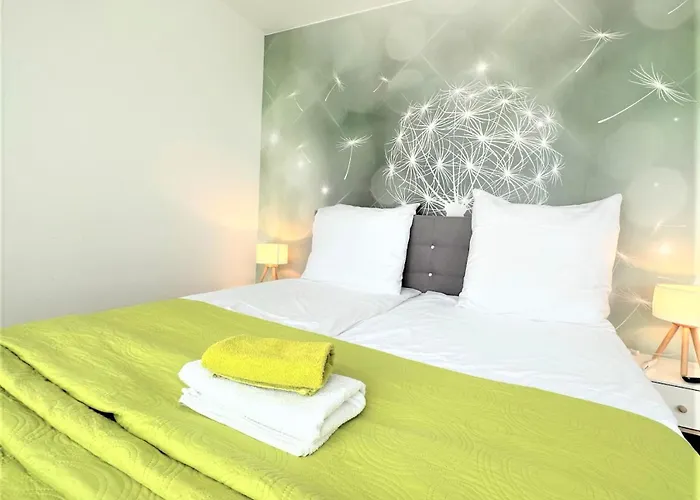 Panorama Penthouse Mit Klima Und Whirlpool Fuer Bis Zu 6 Personen Apartamento Frankenthal (Rhineland-Palatinate)