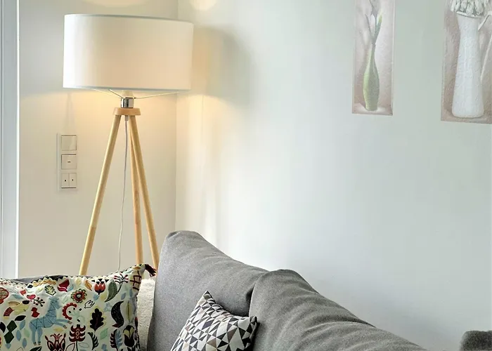 Panorama Penthouse Mit Klima Und Whirlpool Fuer Bis Zu 6 Personen *